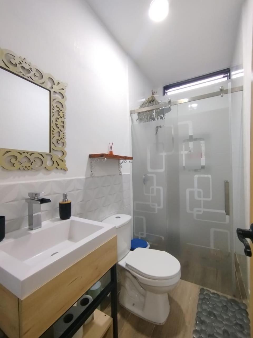 Apartment 8-27 *